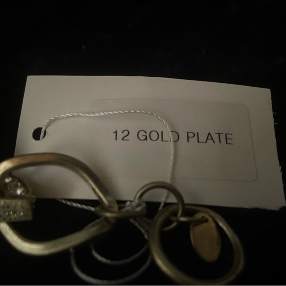 Danielle Stevens Jewelry set - Picture 3 of 4